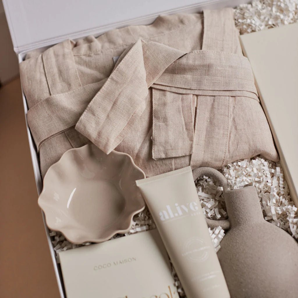 Relax & Unwind PARCELLE - We Wander